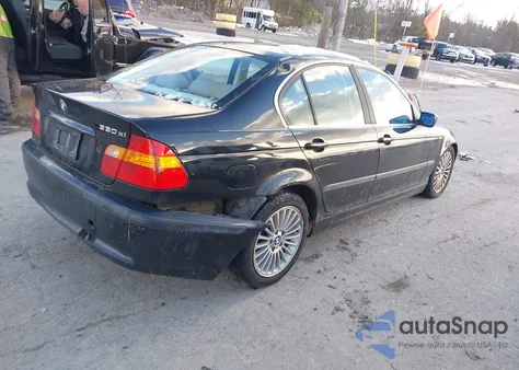 2003 BMW 330Xi z USA, uszkodzony, nr VIN WBAEW534X3PN30081